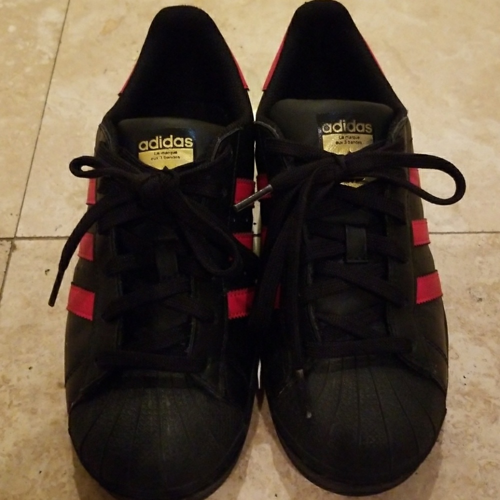 Adidas Superstar Sneakers  size Kids US 3 1/2